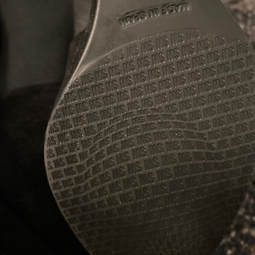 Stuart Weitzman Booties - image 4